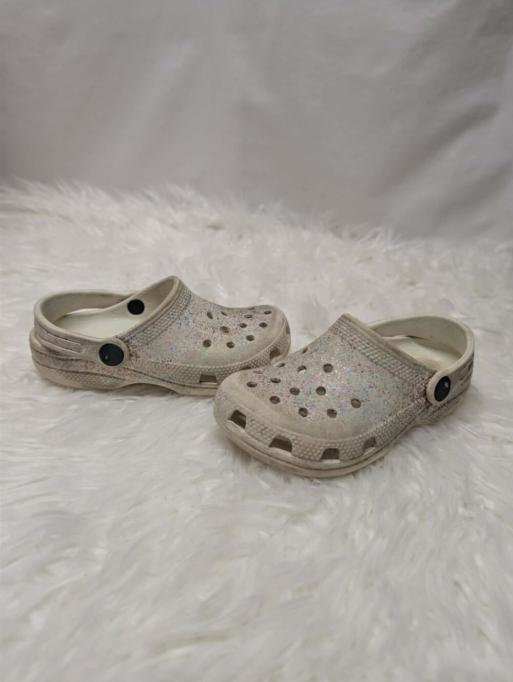 CROCS Kids Glitter Clog in Light Beige with Multicolor Sparkle